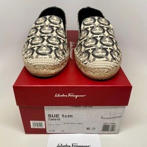 Salvatore Ferragamo Espadrilles. 9 US women’s